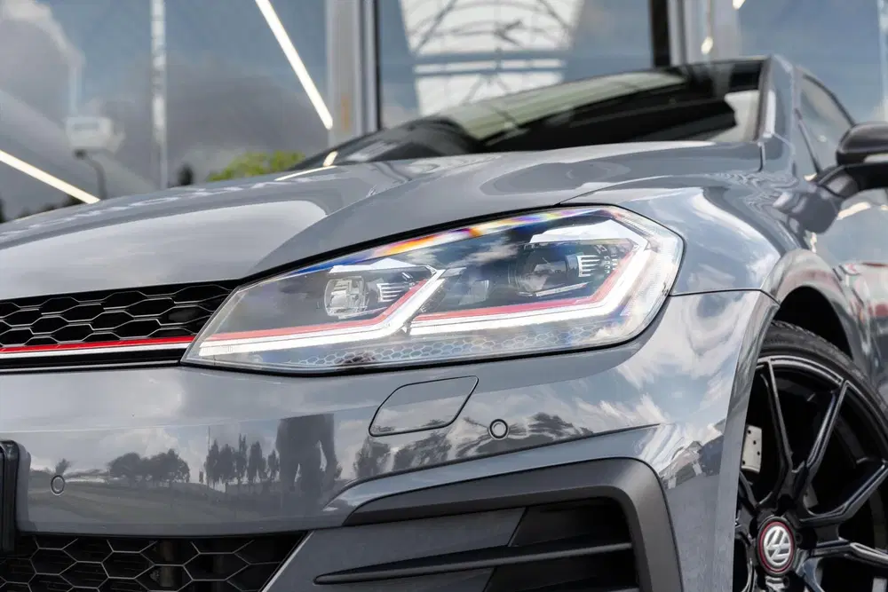 Volkswagen Golf 2.0 TSI GTI TCR Pano Dsg Akrapovic uit 2019, foto 8