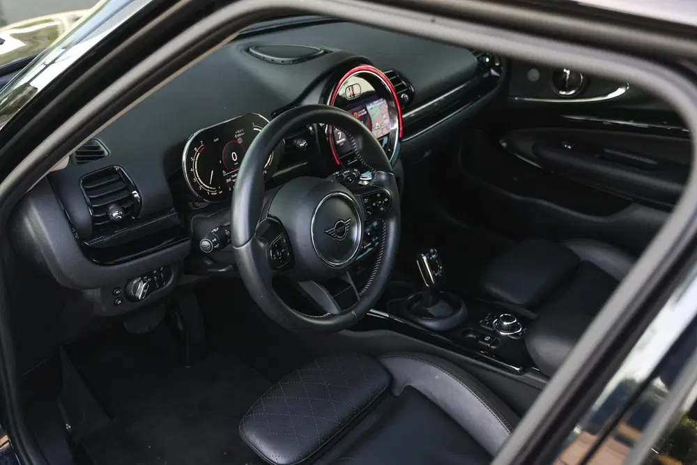 Mini Clubman Cooper S Classic Automaat uit 2022, foto 12