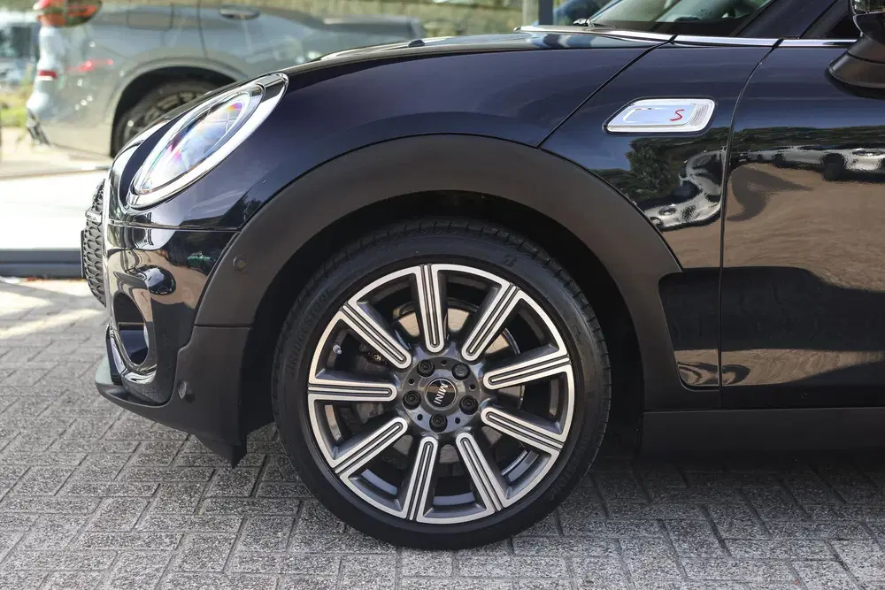 Mini Clubman Cooper S Classic Automaat uit 2022, foto 5