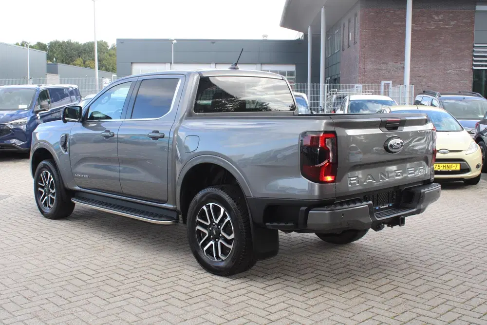 Ford Ranger 2.0 Double Cab EcoBlue Limited uit 2023, foto 2