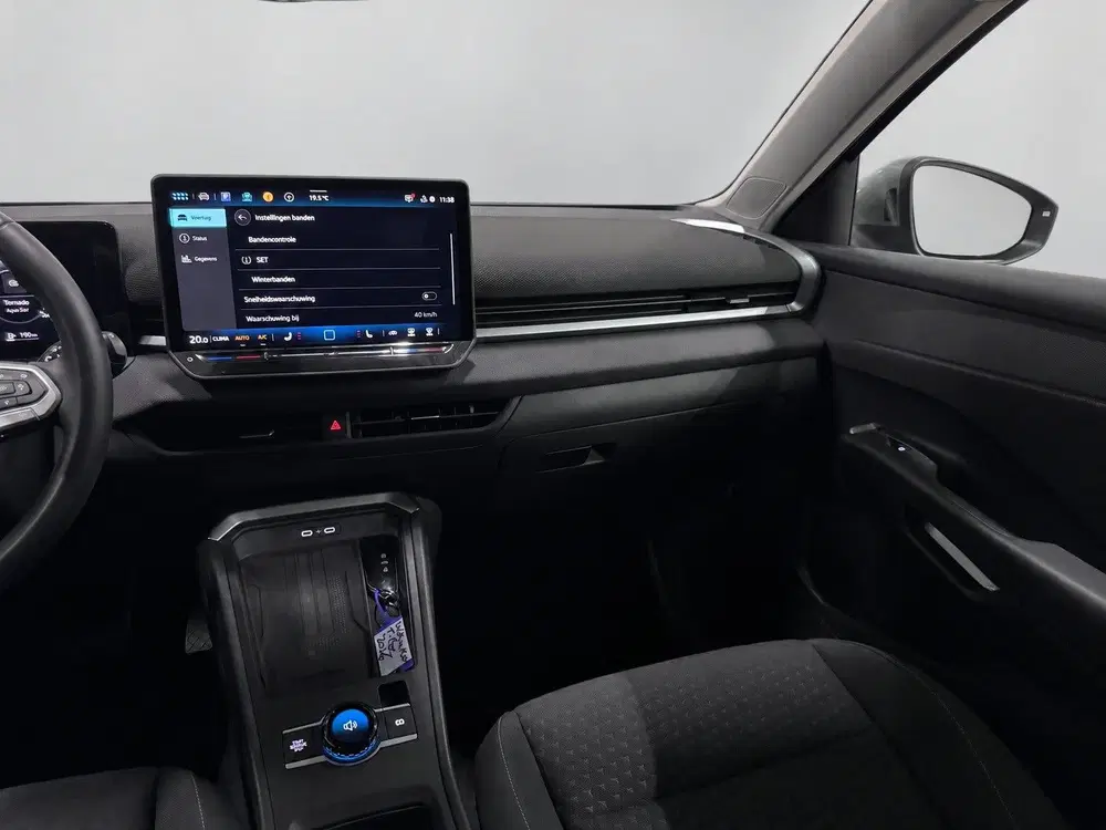 Volkswagen T-Roc 1.5 eTsi Life First Edition ACC Stoelverwa uit 2026, foto 12