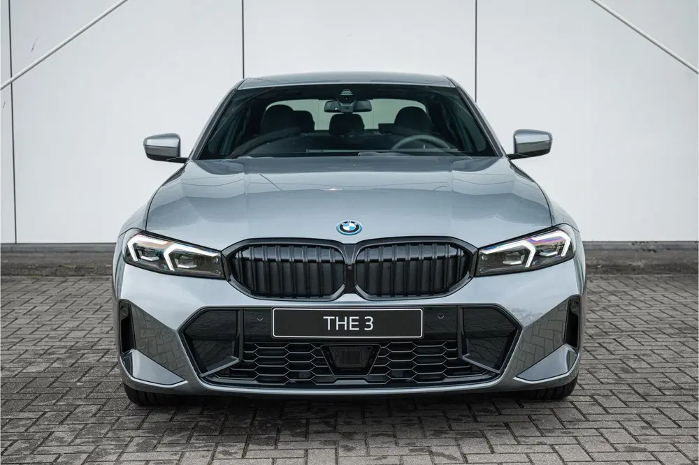 BMW 3-serie 330e M Sport Automaat uit 2026, foto 12