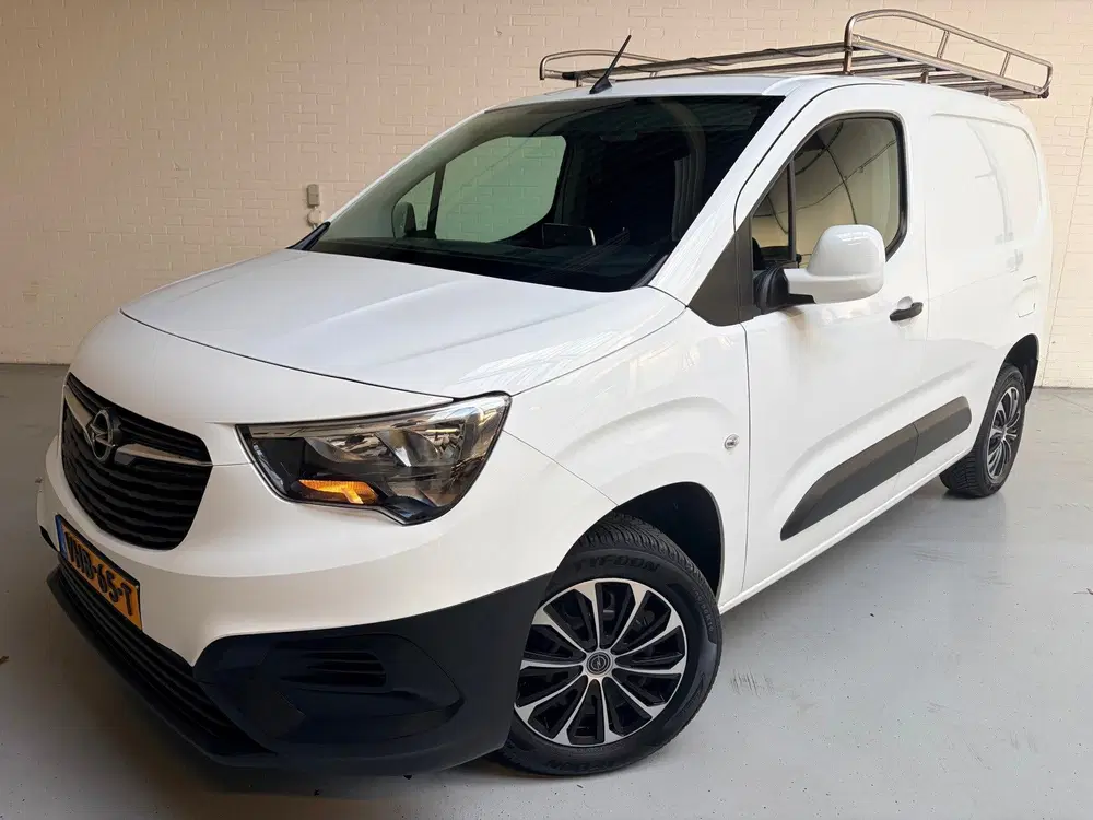 Opel Combo 1.5D 102pk euro6 L1H1 Edition uit 2020, foto 4