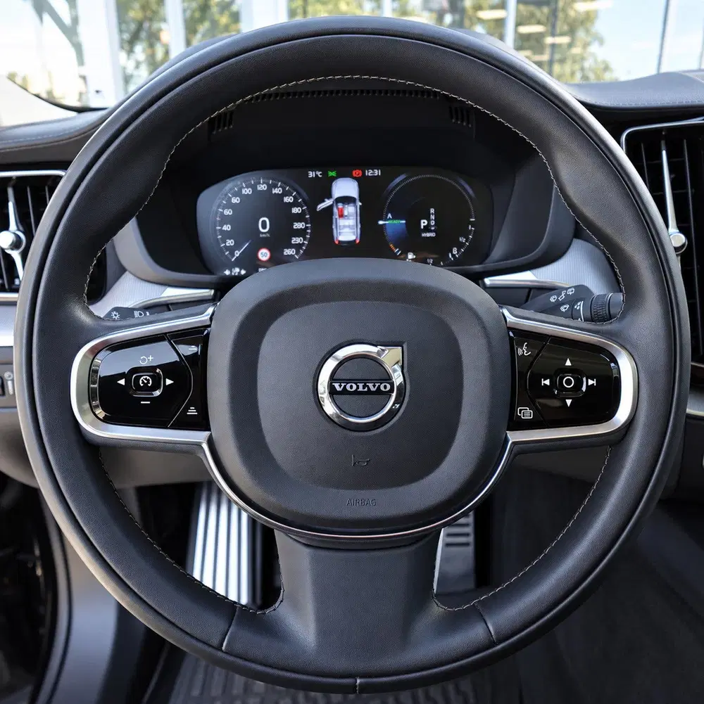 Volvo XC60 T8 AWD uit 2020, foto 15