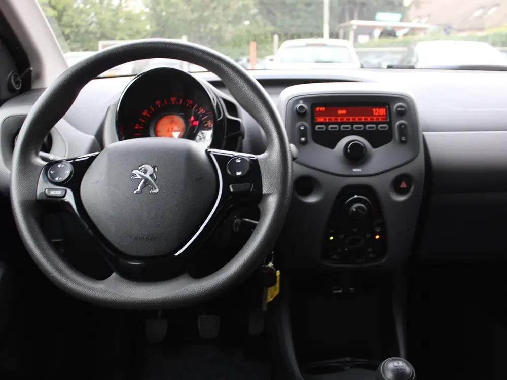 Peugeot 108 1.0 e-VTi *Active* uit 2021, foto 7