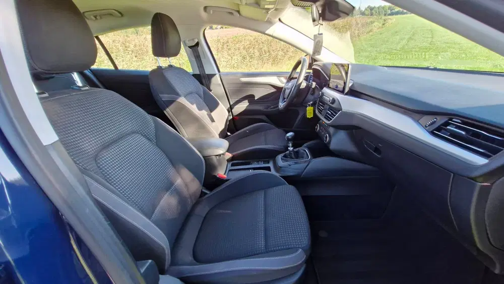 Ford Focus 1.0 EcoBoost Trend Edition Business 101PK uit 2020, foto 15