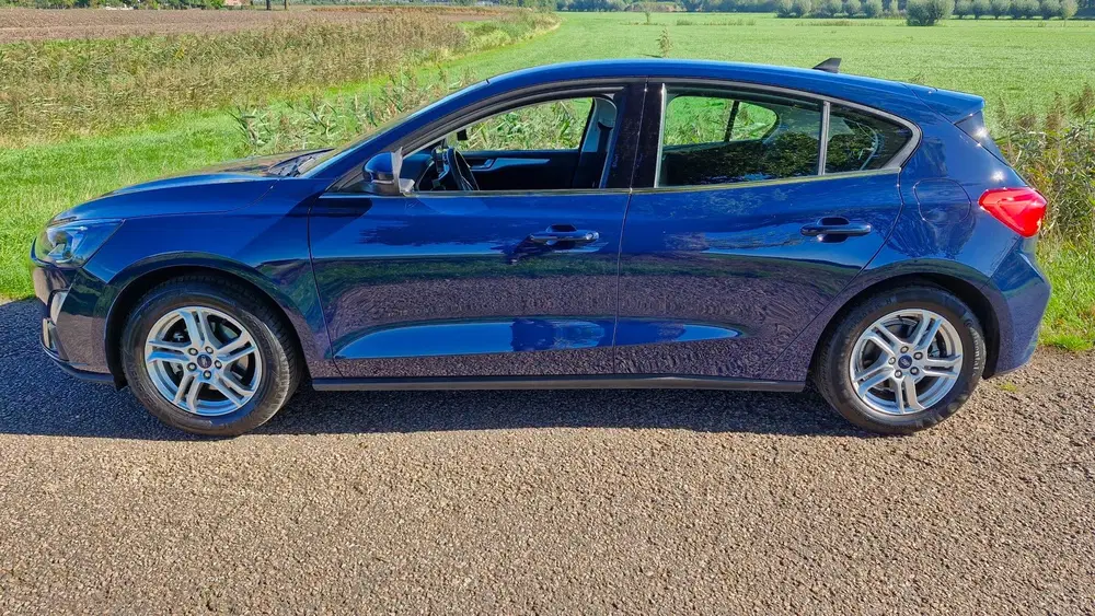 Ford Focus 1.0 EcoBoost Trend Edition Business 101PK uit 2020, foto 2