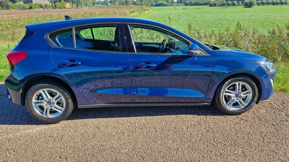 Ford Focus 1.0 EcoBoost Trend Edition Business 101PK uit 2020, foto 6