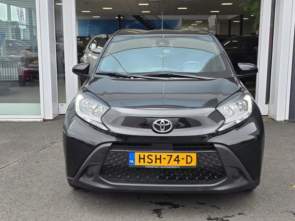 Toyota Aygo X 1.0 VVT-i MT Play uit 2025, foto 3