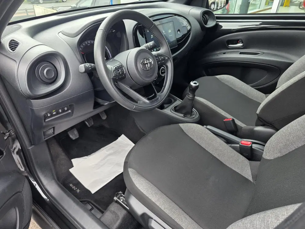 Toyota Aygo X 1.0 VVT-i MT Play uit 2025, foto 8