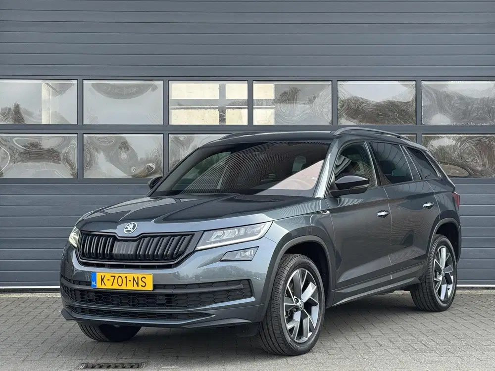 Skoda Kodiaq 1.5 TSI SPORTLINE BUSINESS I AUTOMAAT I TR uit 2021