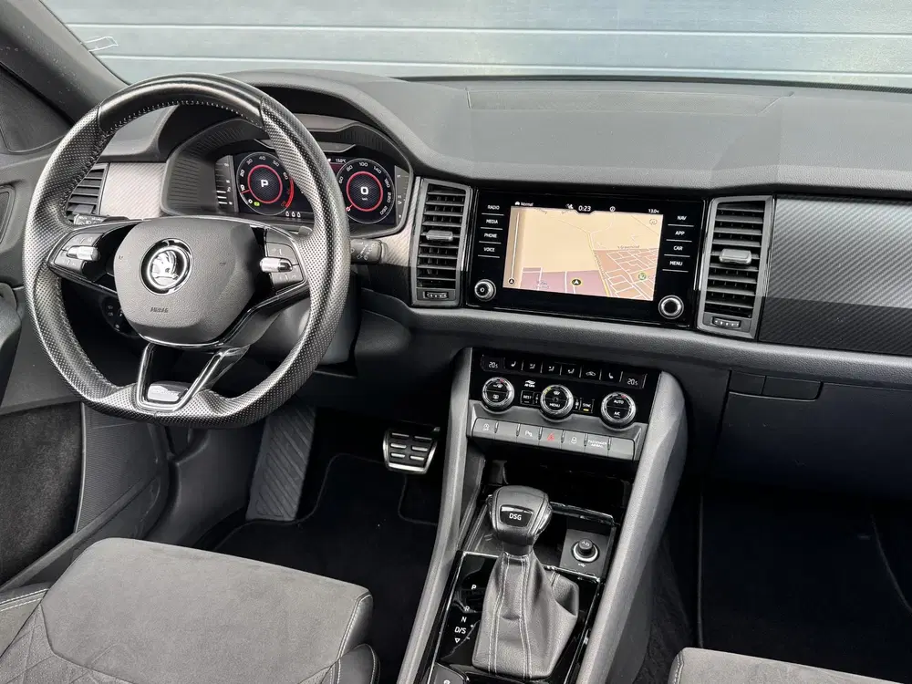 Skoda Kodiaq 1.5 TSI SPORTLINE BUSINESS I AUTOMAAT I TR uit 2021, foto 8