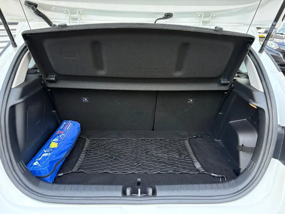 Hyundai i20 1.0 T-GDI Comfort Smart -AIRCO-CRUISECONTR uit 2024, foto 14