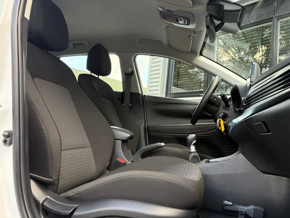 Hyundai i20 1.0 T-GDI Comfort Smart -AIRCO-CRUISECONTR uit 2024, foto 8