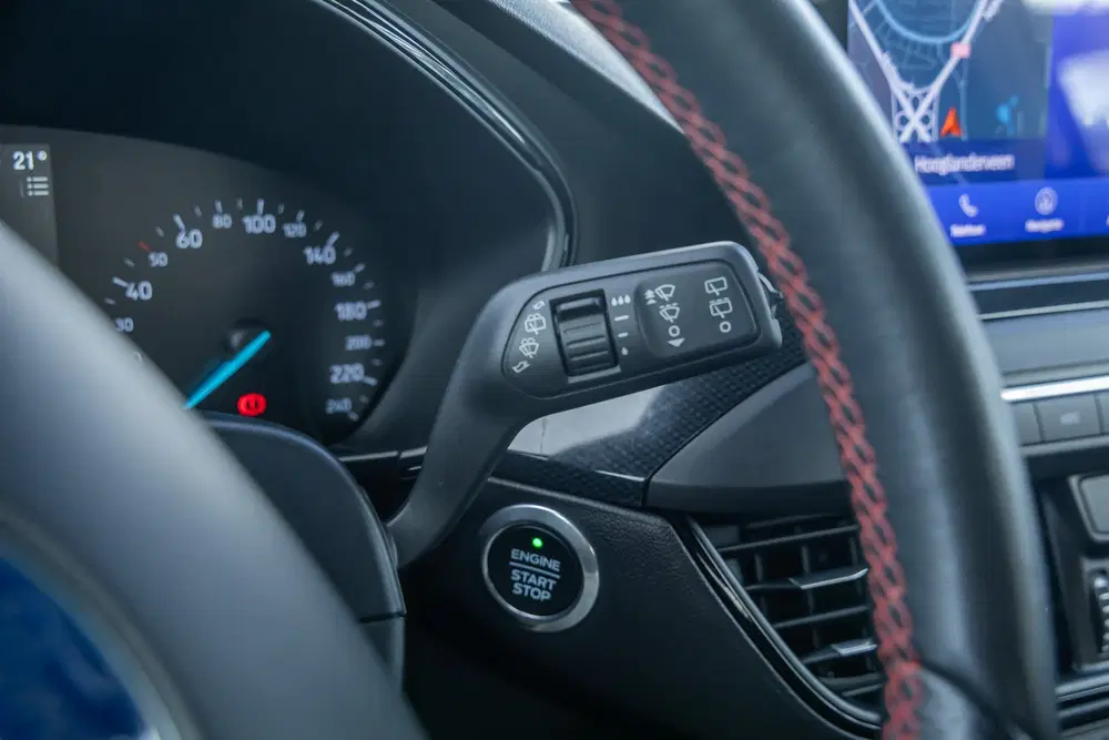 Ford Focus 1.0 ST-Line X Business Trekhaak uit 2020, foto 15
