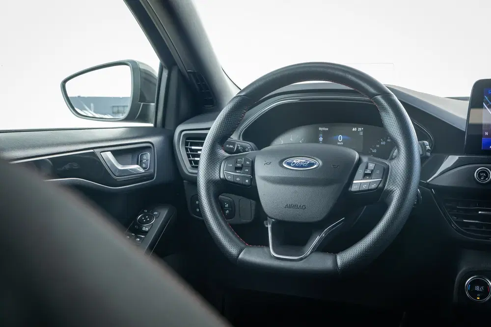 Ford Focus 1.0 ST-Line X Business Trekhaak uit 2020, foto 8