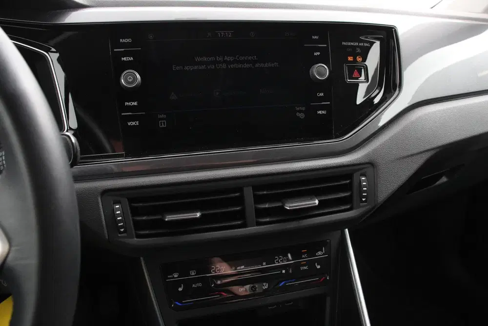 Volkswagen Polo 1.0 TSI Style Automaat Navigatie Apple Car uit 2022, foto 14