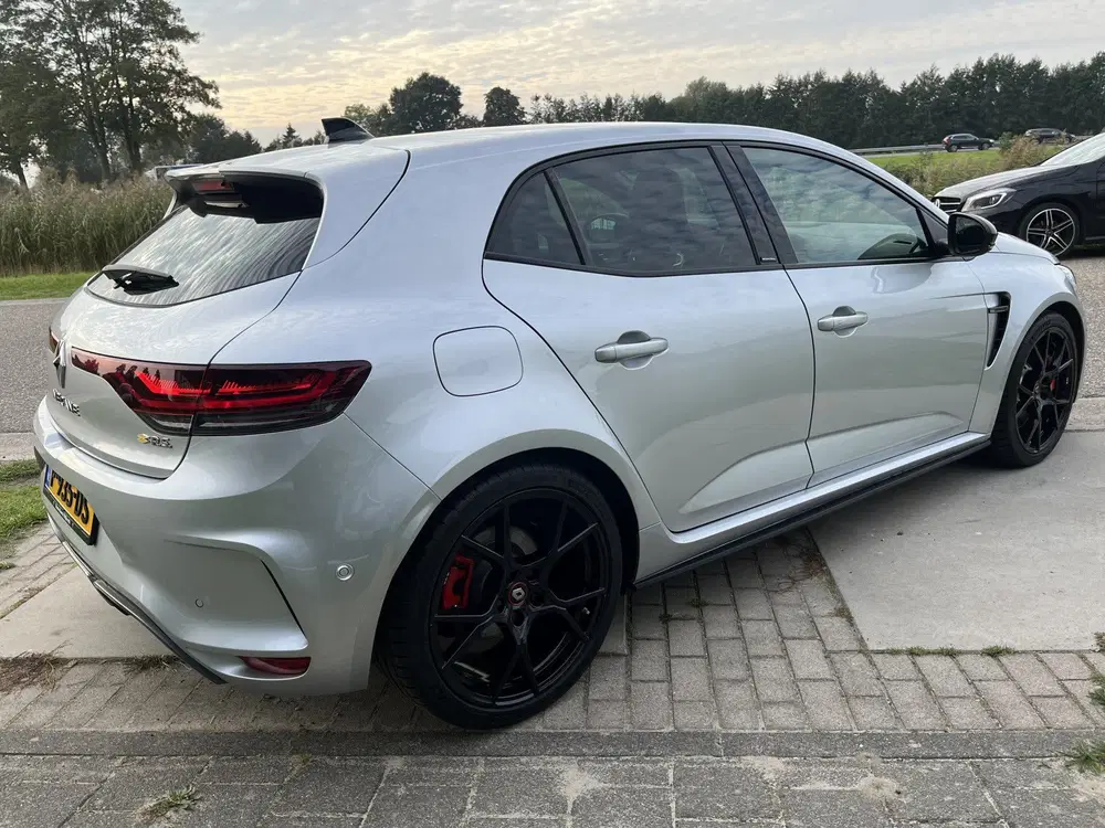 Renault Megane Mégane 1.8 TCe 300PK RS Trophy uit 2020, foto 3