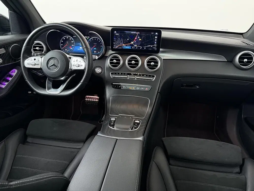 Mercedes-Benz GLC 300e 4MATIC AMG Line uit 2022, foto 9