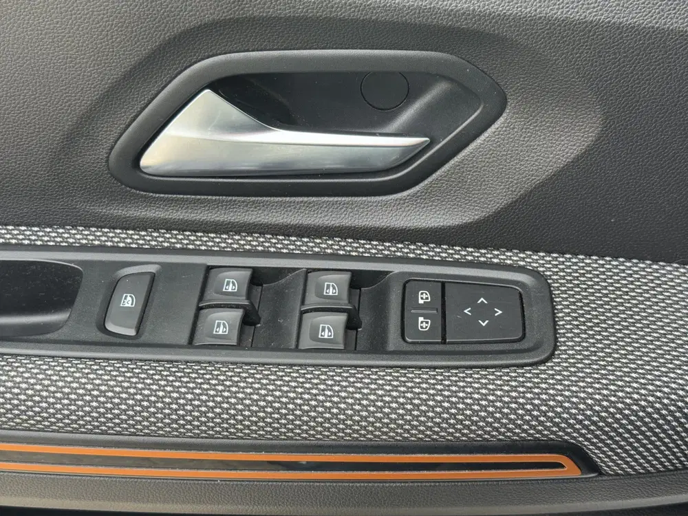 Dacia Sandero 1.0 TCe 90 Comfort uit 2021, foto 15
