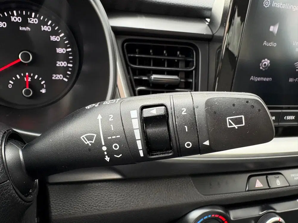 Kia Stonic 100PK T-GDi MHEV ComfortLine Trekhaak uit 2023, foto 15