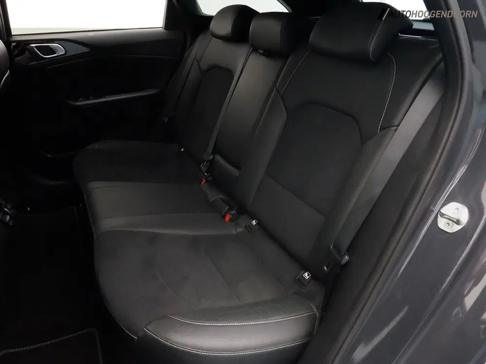 Kia Ceed 1.5 T-GDi GT-PlusLine (PANORAMA-SCHUIFD uit 2021, foto 11