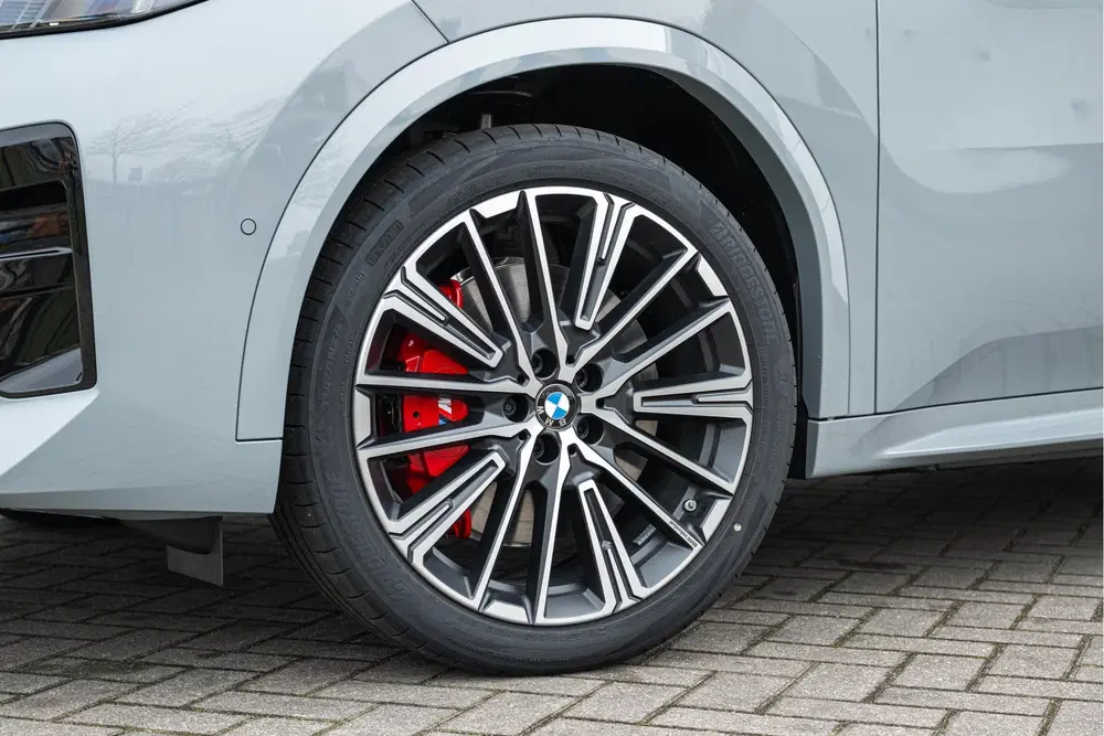 BMW iX2 xDrive30 M Sport uit 2026, foto 10
