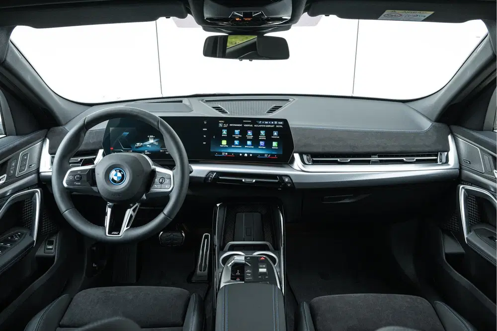 BMW iX2 xDrive30 M Sport uit 2026, foto 3