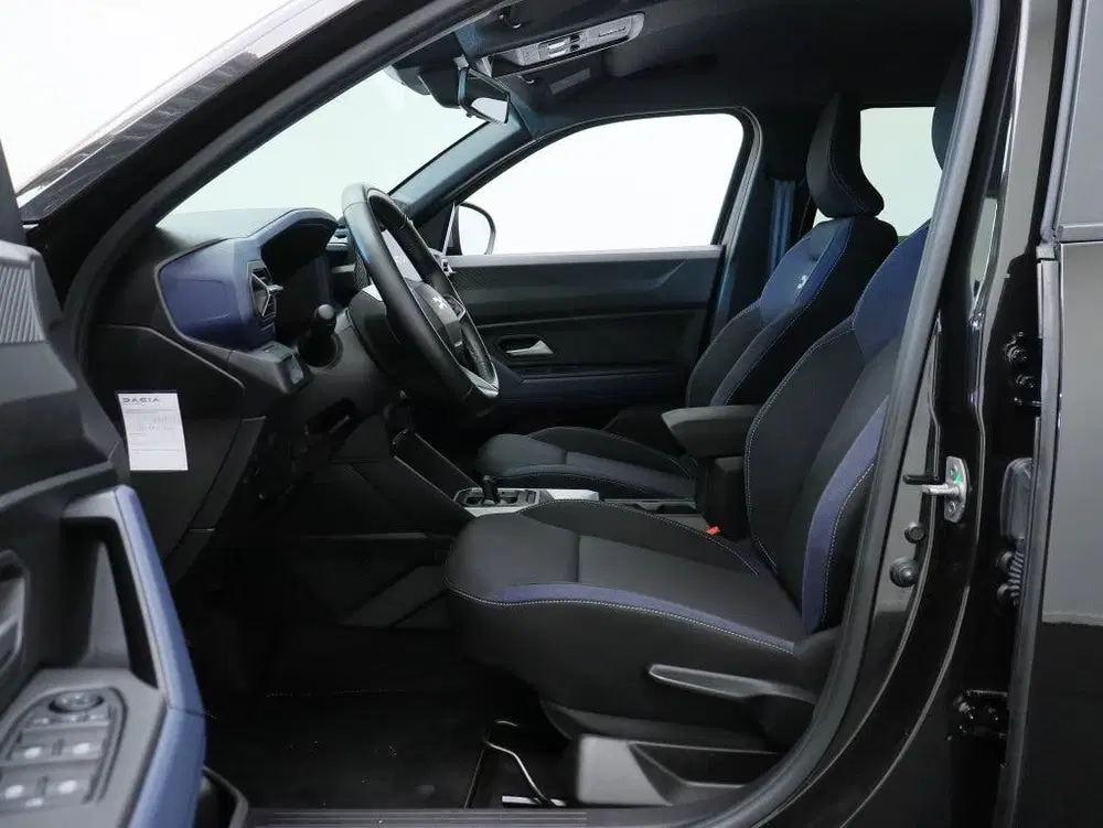 Dacia Duster 1.6 Hybrid 140 Journey uit 2025, foto 15
