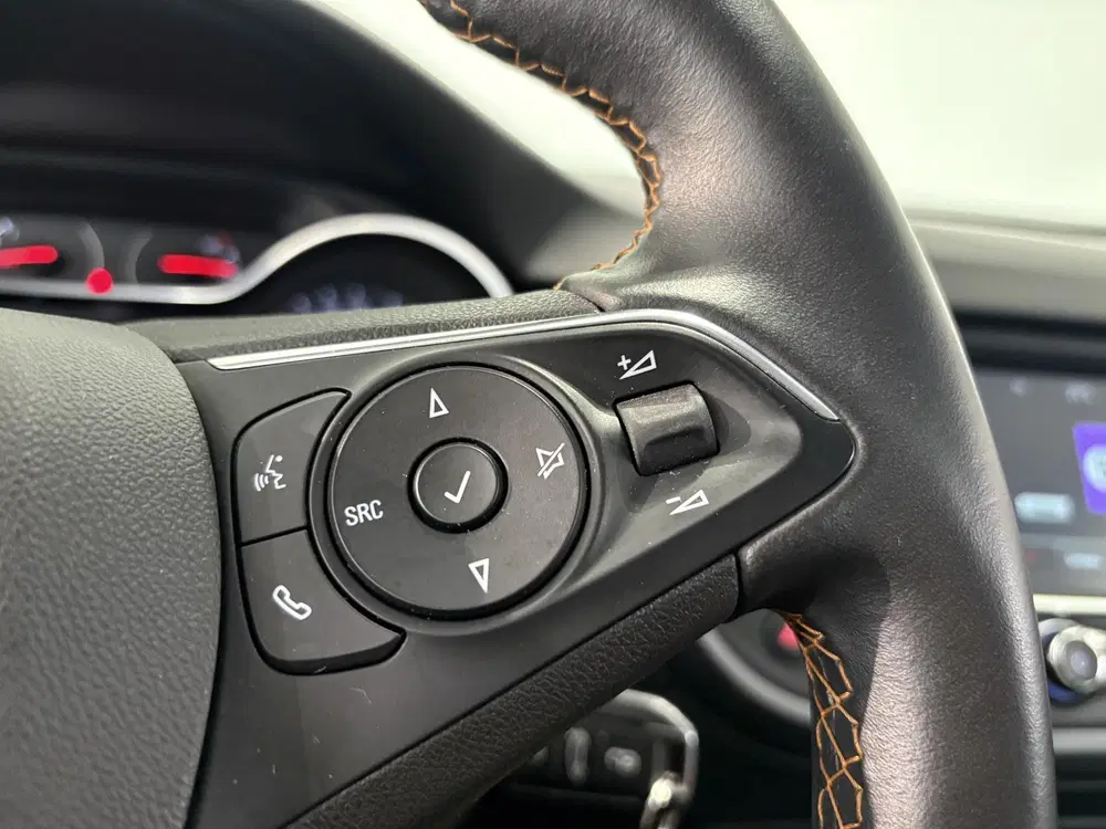 Opel Crossland 1.2 Turbo Innovation uit 2021, foto 12