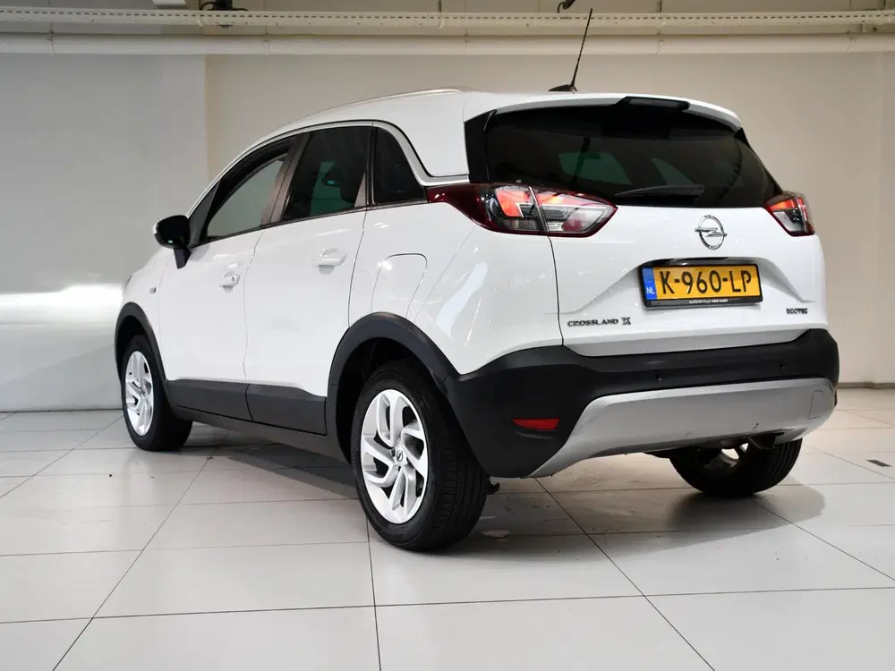Opel Crossland 1.2 Turbo Innovation uit 2021, foto 2