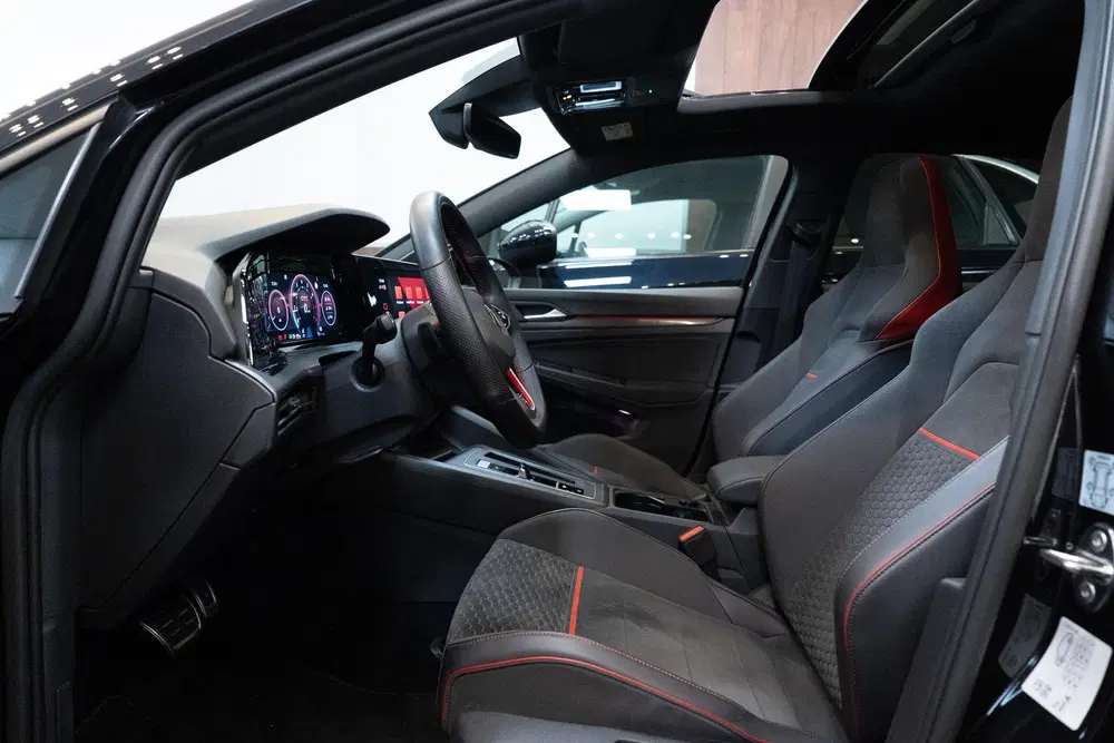 Volkswagen Golf 2.0 TSI GTI Clubsport PANO uit 2022, foto 4