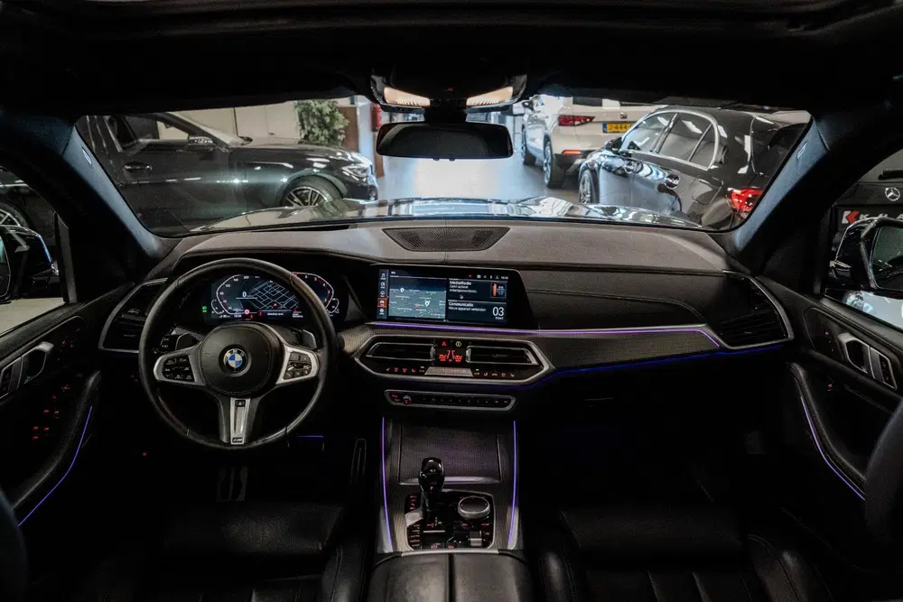 BMW X5 xDrive45e Executive M-Sport Laser uit 2020, foto 14