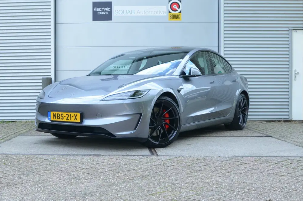 Tesla Model 3 Performance AWD 78 kWh Highland AutoPilot4 uit 2024