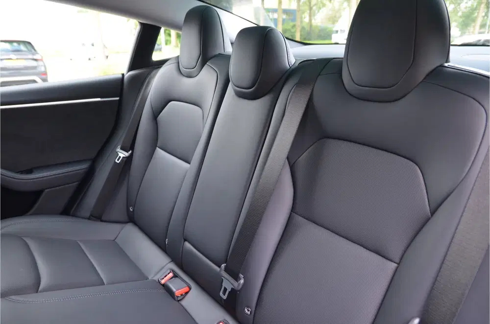Tesla Model 3 Performance AWD 78 kWh Highland AutoPilot4 uit 2024, foto 15