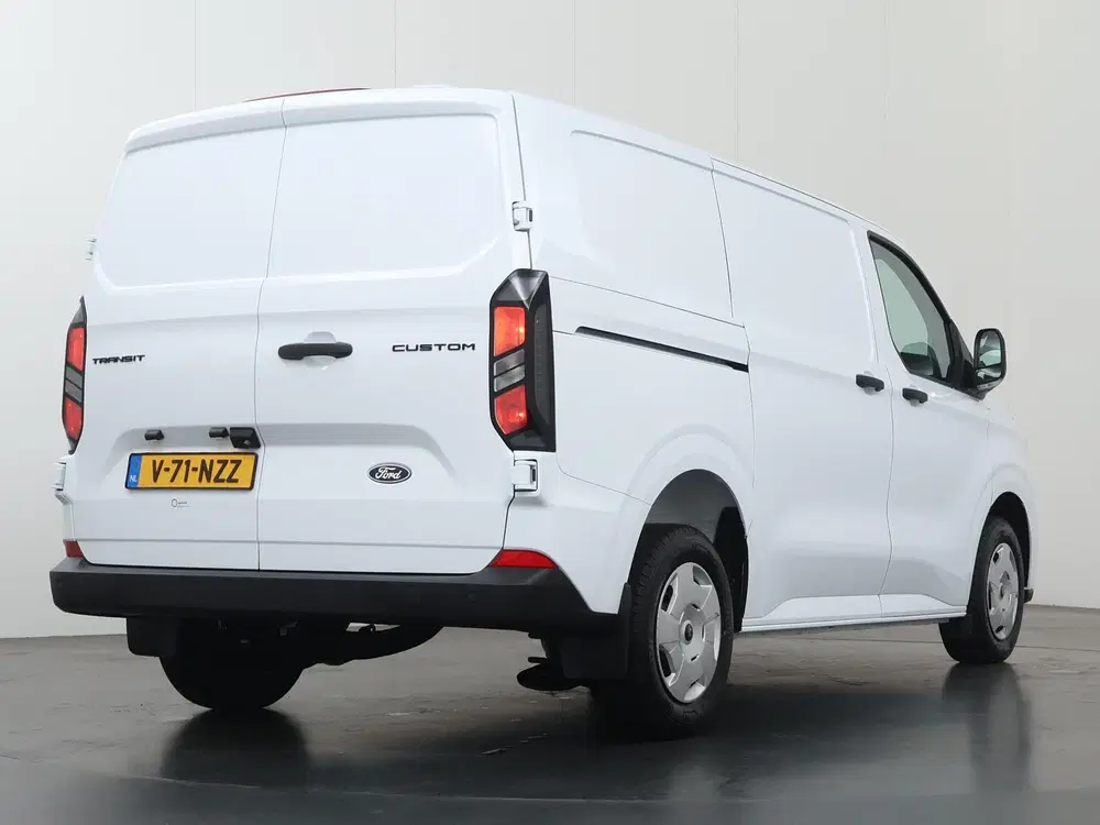 Ford Transit Custom 300 uit 2024, foto 2