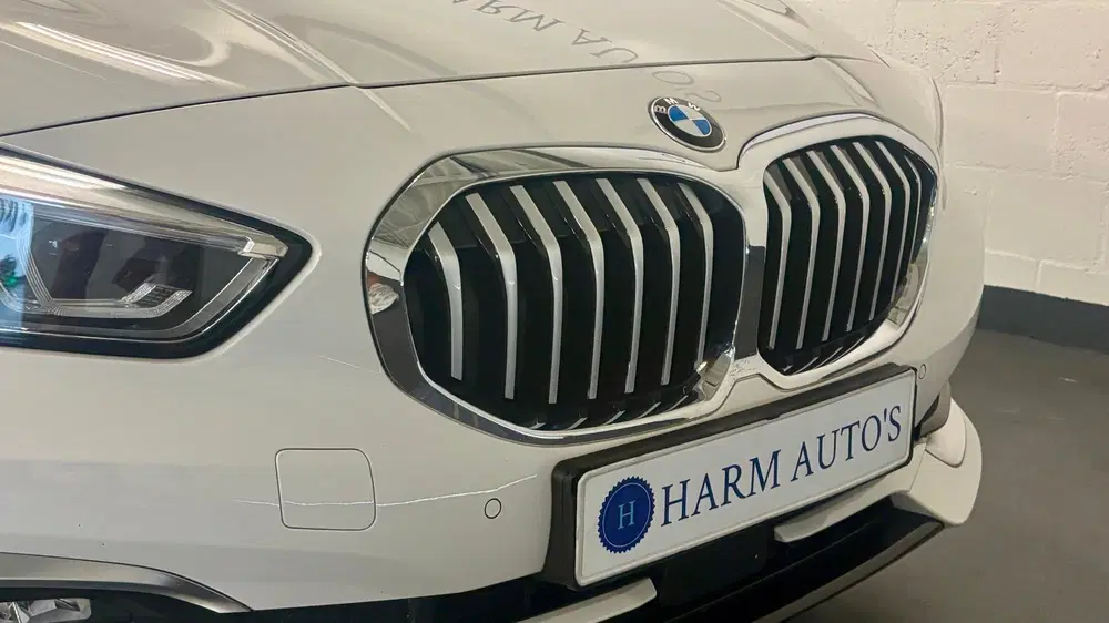 BMW 1-serie 118i Luxury Line 140pk Automaat uit 2020, foto 11