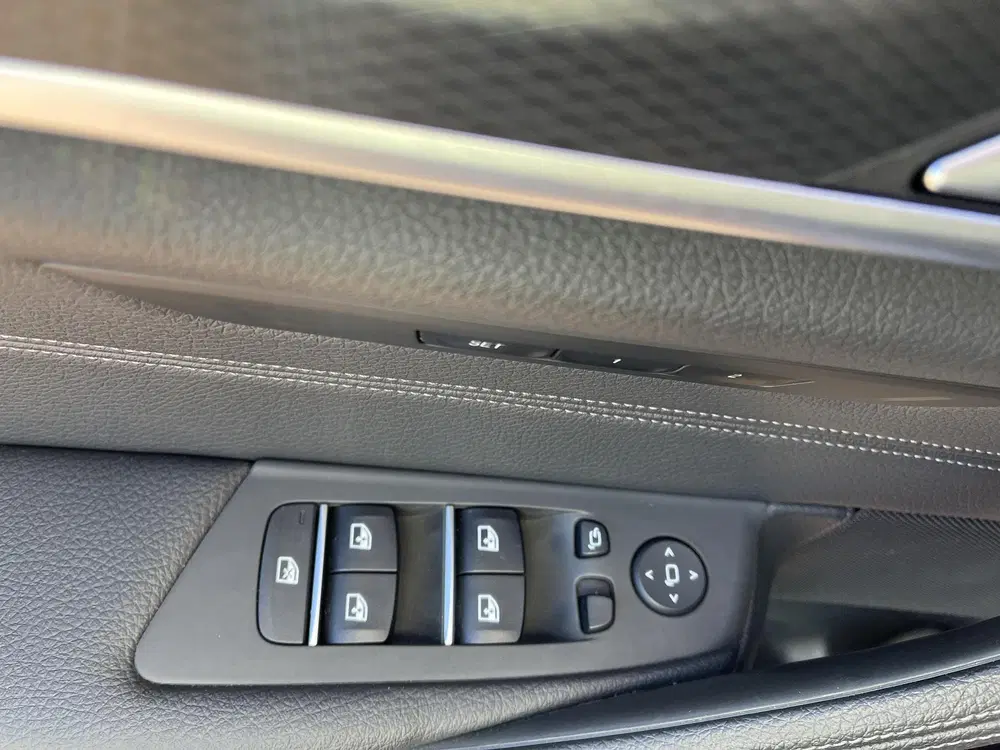 BMW 5-serie 530e Business Edition Plus Plug In hybri uit 2024, foto 15