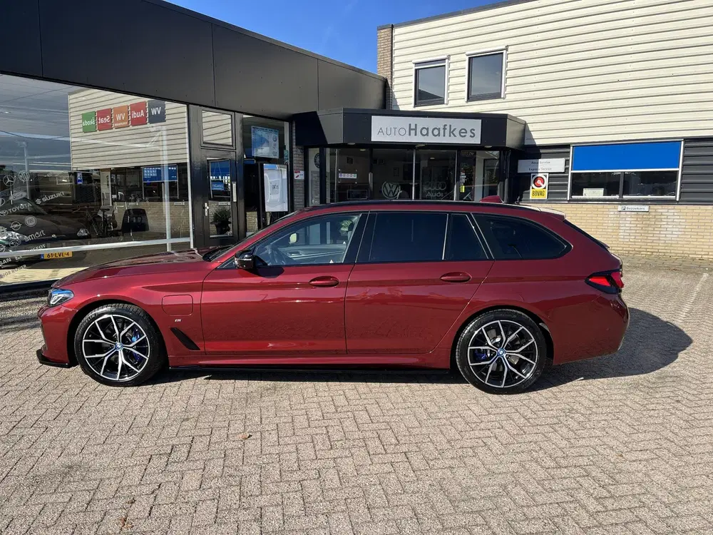 BMW 5-serie 530e Business Edition Plus Plug In hybri uit 2024, foto 4