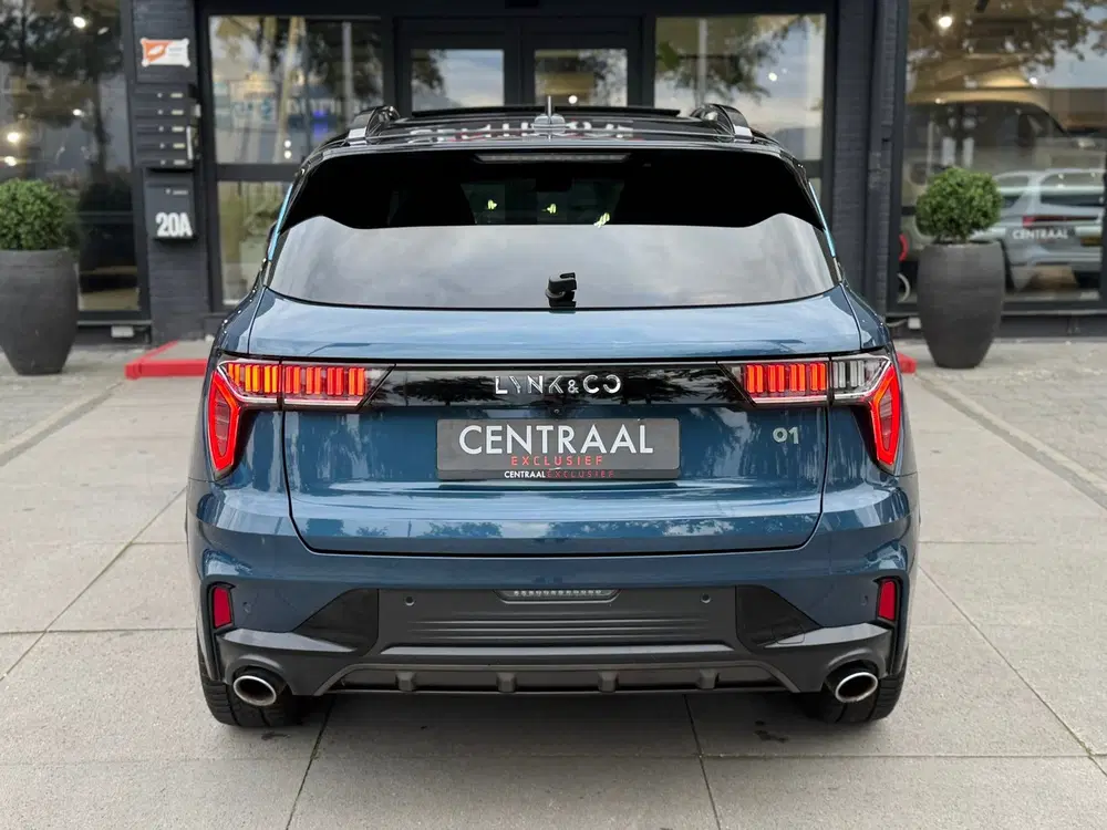 Lynk & Co 01 1.5 Zwarte Hemel uit 2023, foto 4