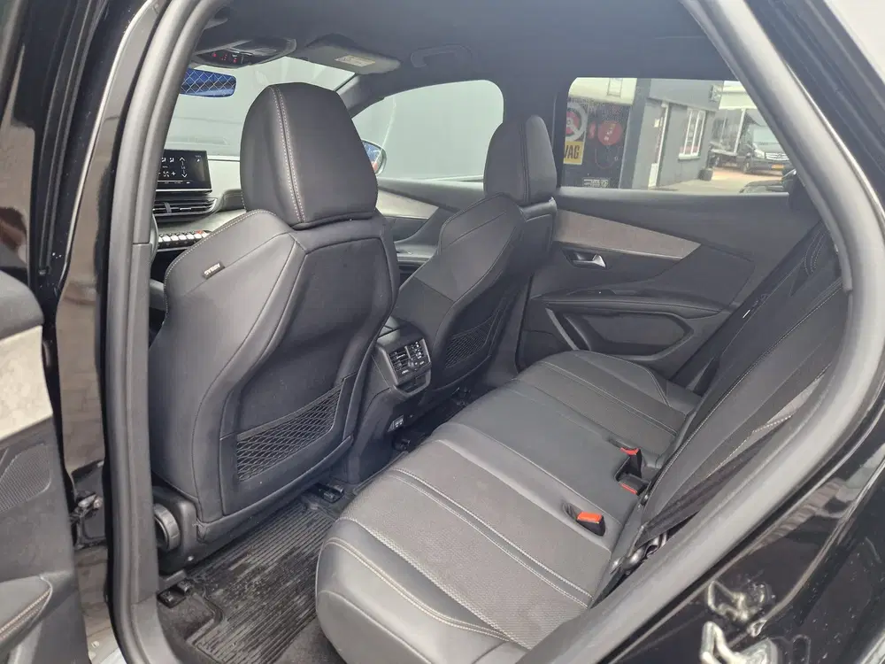 Peugeot 3008 1.2 EAT8 GT-Line AUT 131PK uit 2024, foto 14