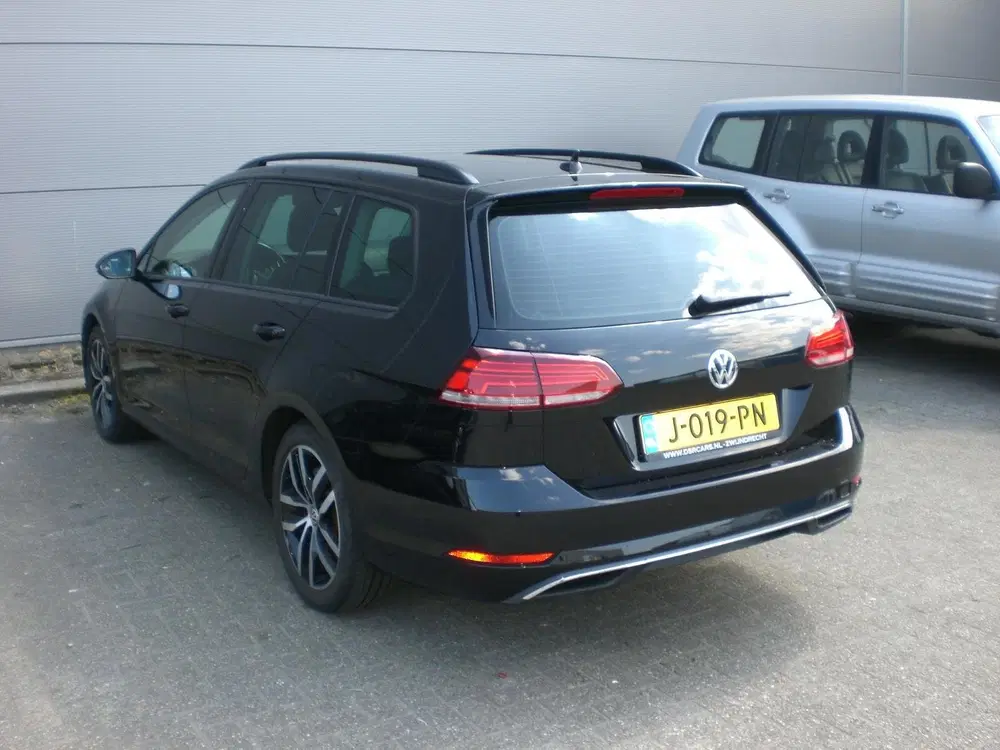 Volkswagen Golf 1.0 TSI Highline 115pk Automaat (DSG uit 2019, foto 11