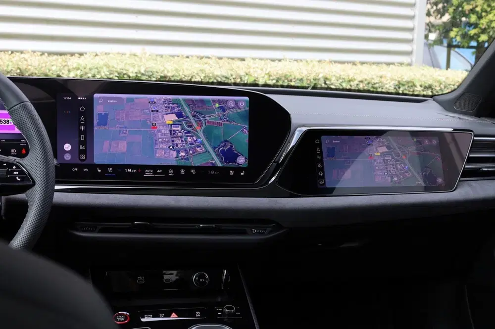 Audi A6 e-hybrid Competition Exclusive l Pano l Te uit 2026, foto 15
