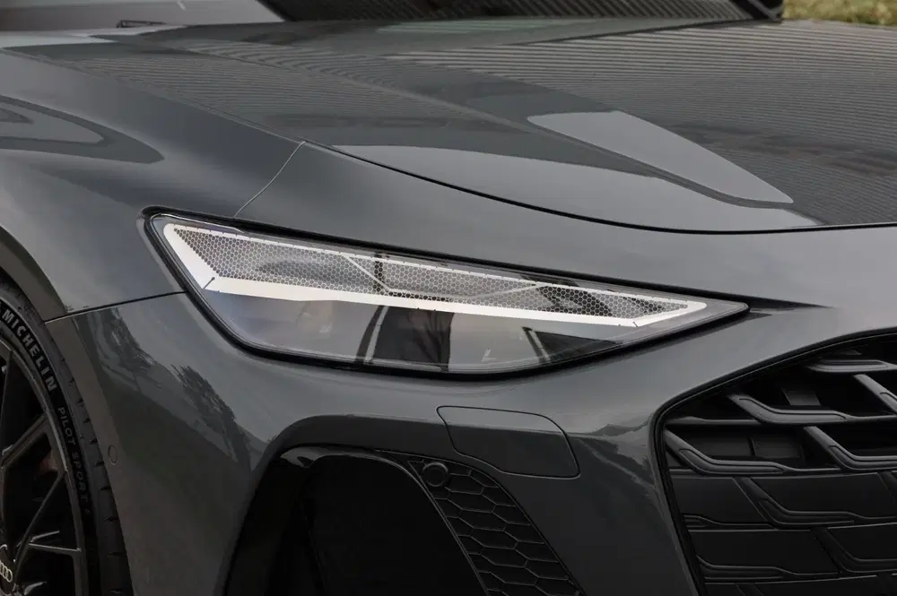 Audi A6 e-hybrid Competition Exclusive l Pano l Te uit 2026, foto 3