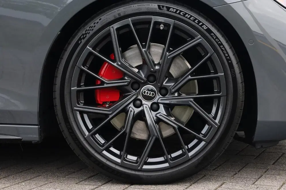 Audi A6 e-hybrid Competition Exclusive l Pano l Te uit 2026, foto 4