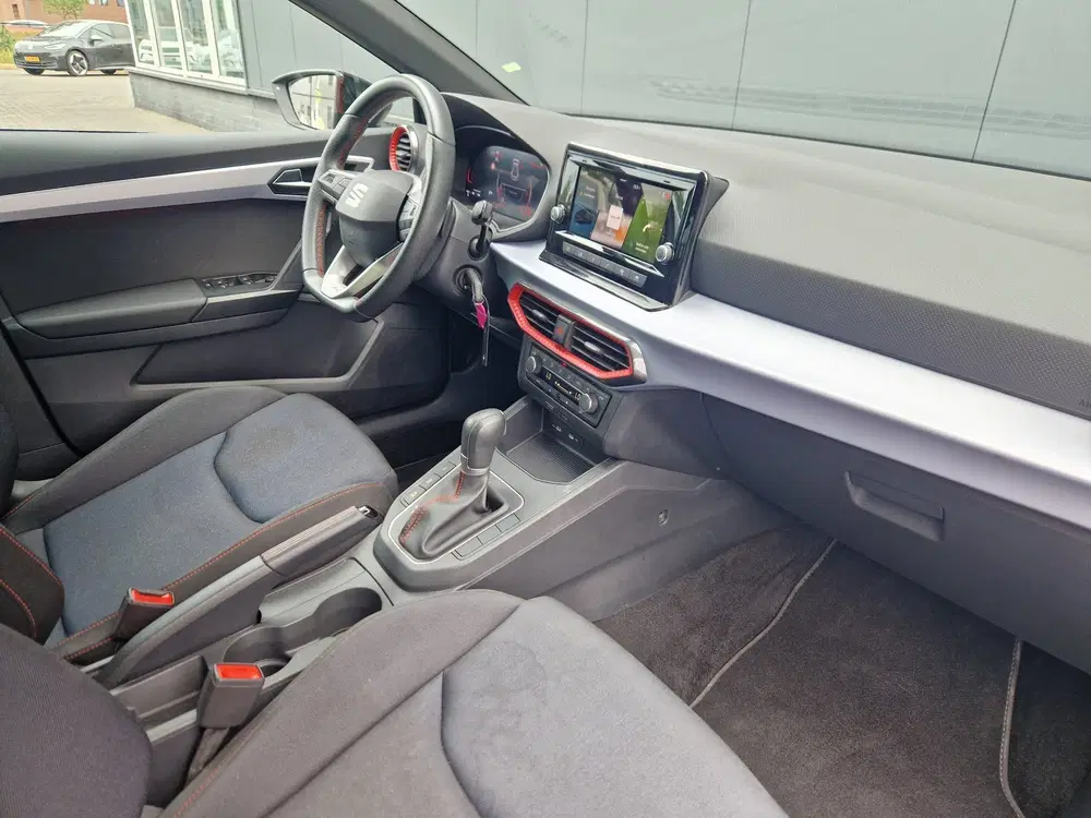 SEAT Ibiza 1.0 TSI FR DSG 116PK uit 2025, foto 10