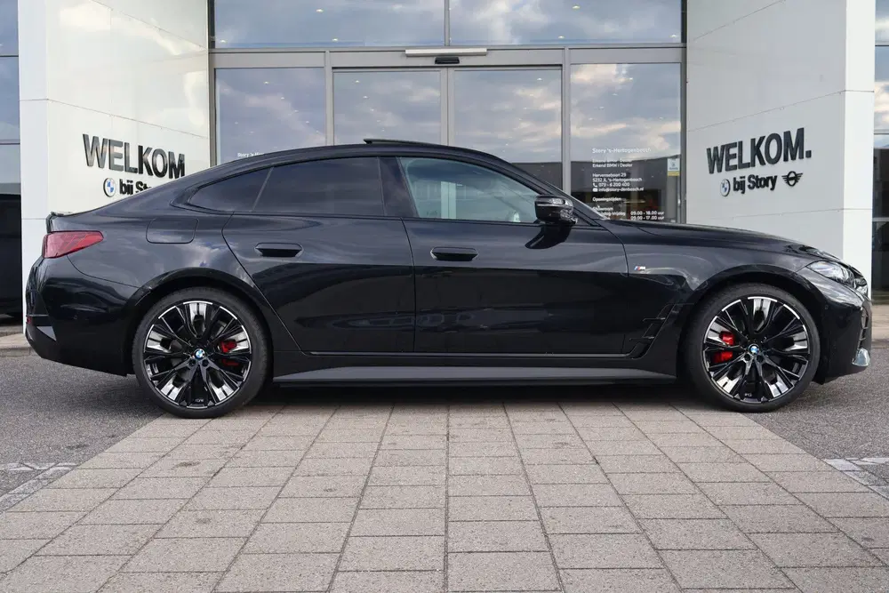 BMW i4 eDrive40 M Sport uit 2025, foto 8
