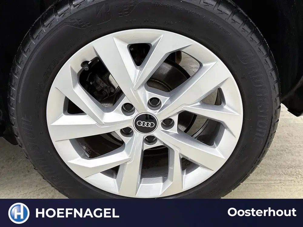 Audi Q2 35 TFSI Advanced edition Automaat uit 2022, foto 10