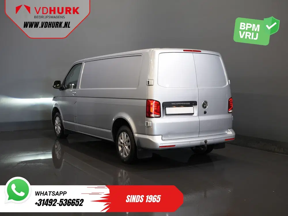 Volkswagen Transporter T6.1 2.0 TDI L2 150 pk Aut. LED uit 2023, foto 2
