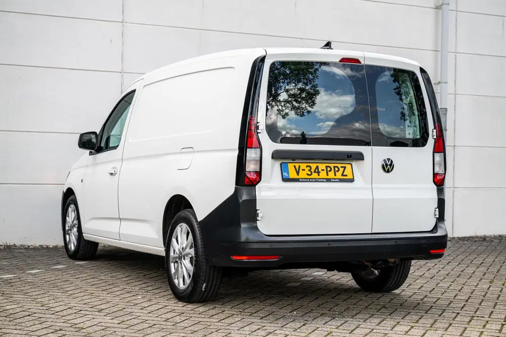 Volkswagen Caddy 1.5 TSI 114pk DSG uit 2022, foto 12